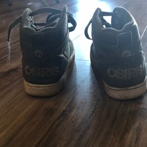 Osiris gray